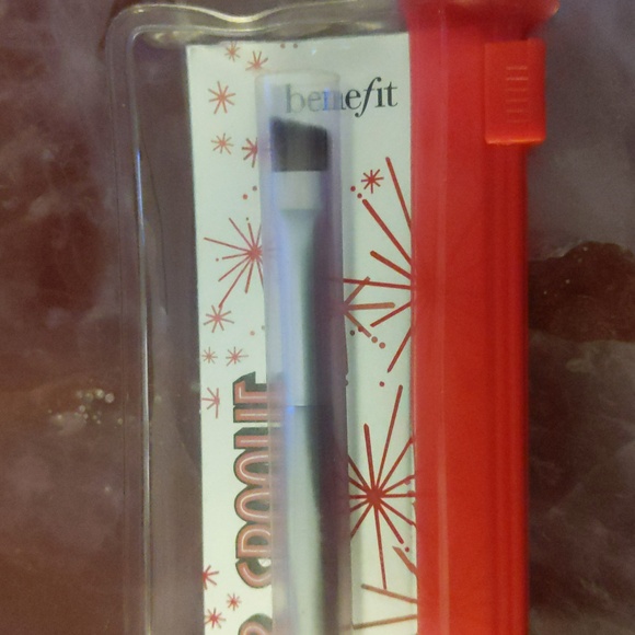 New Benefit Angled Brow Brush and Spoolie dual - Picture 3 of 4